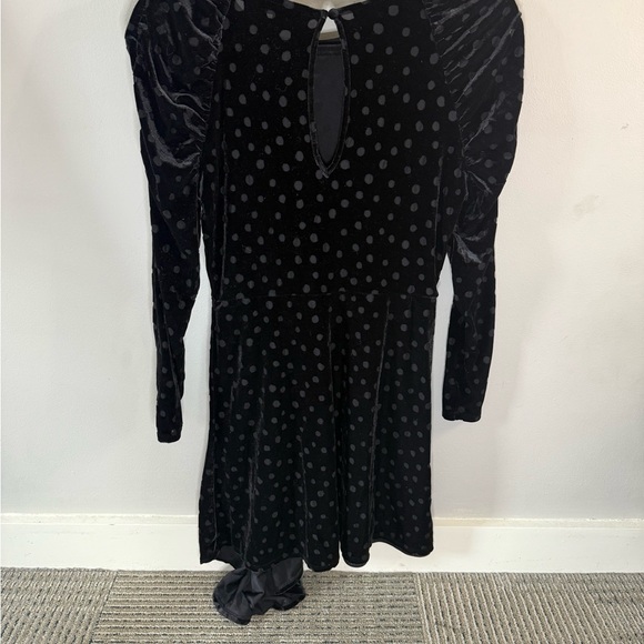 Topshop Black Polka Dot Velvet Dress Puff Sleeve Asymmetrical - Picture 3 of 7